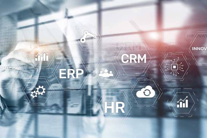 Cuál es la diferencia entre un software ERP y un sistema CRM
